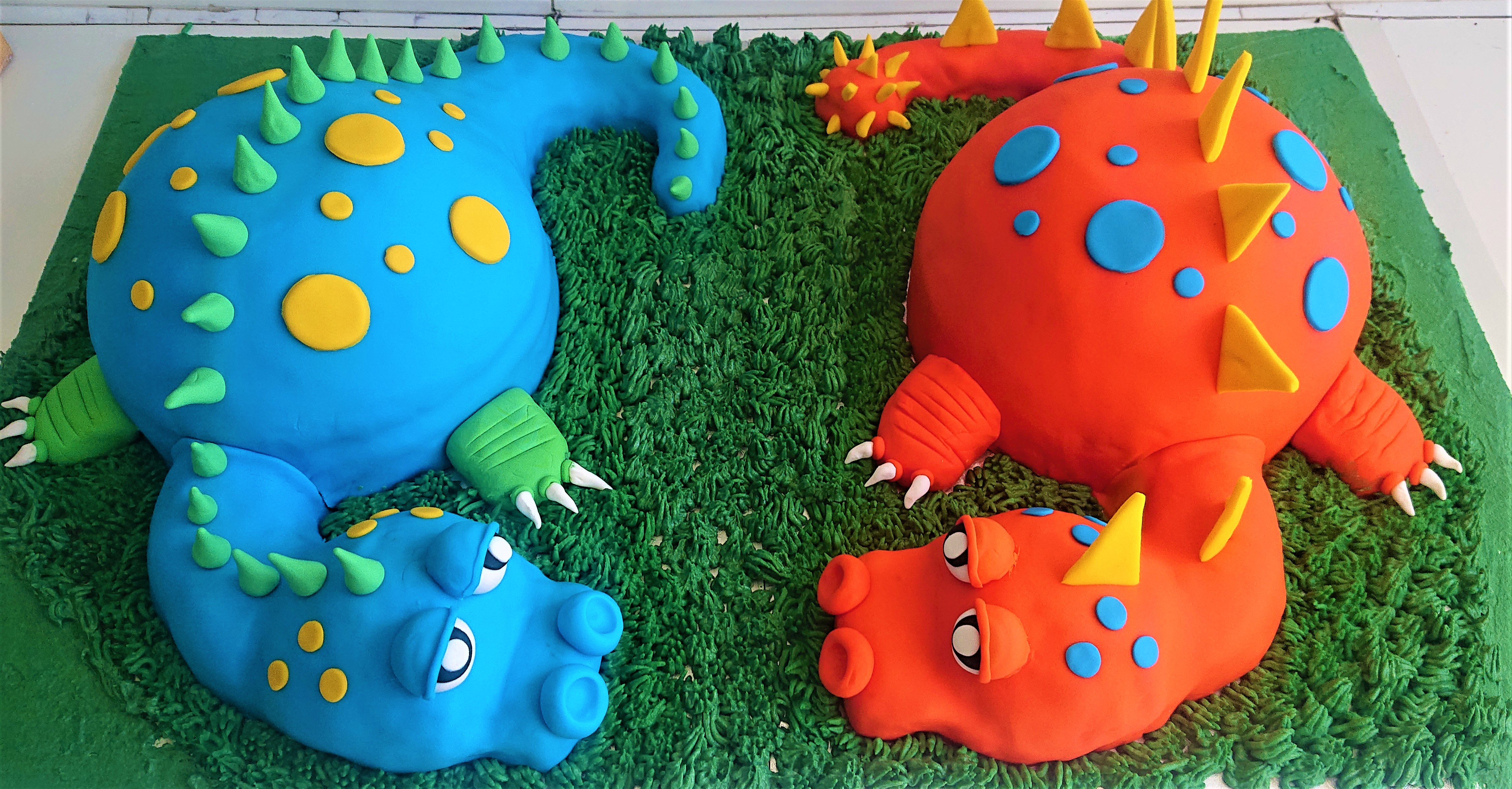 dino cake 2